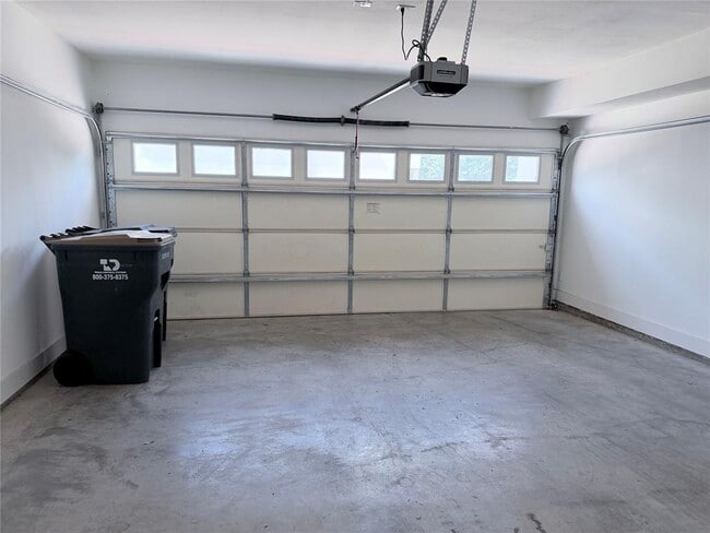 Building Photo - 1417 Kramer Ln