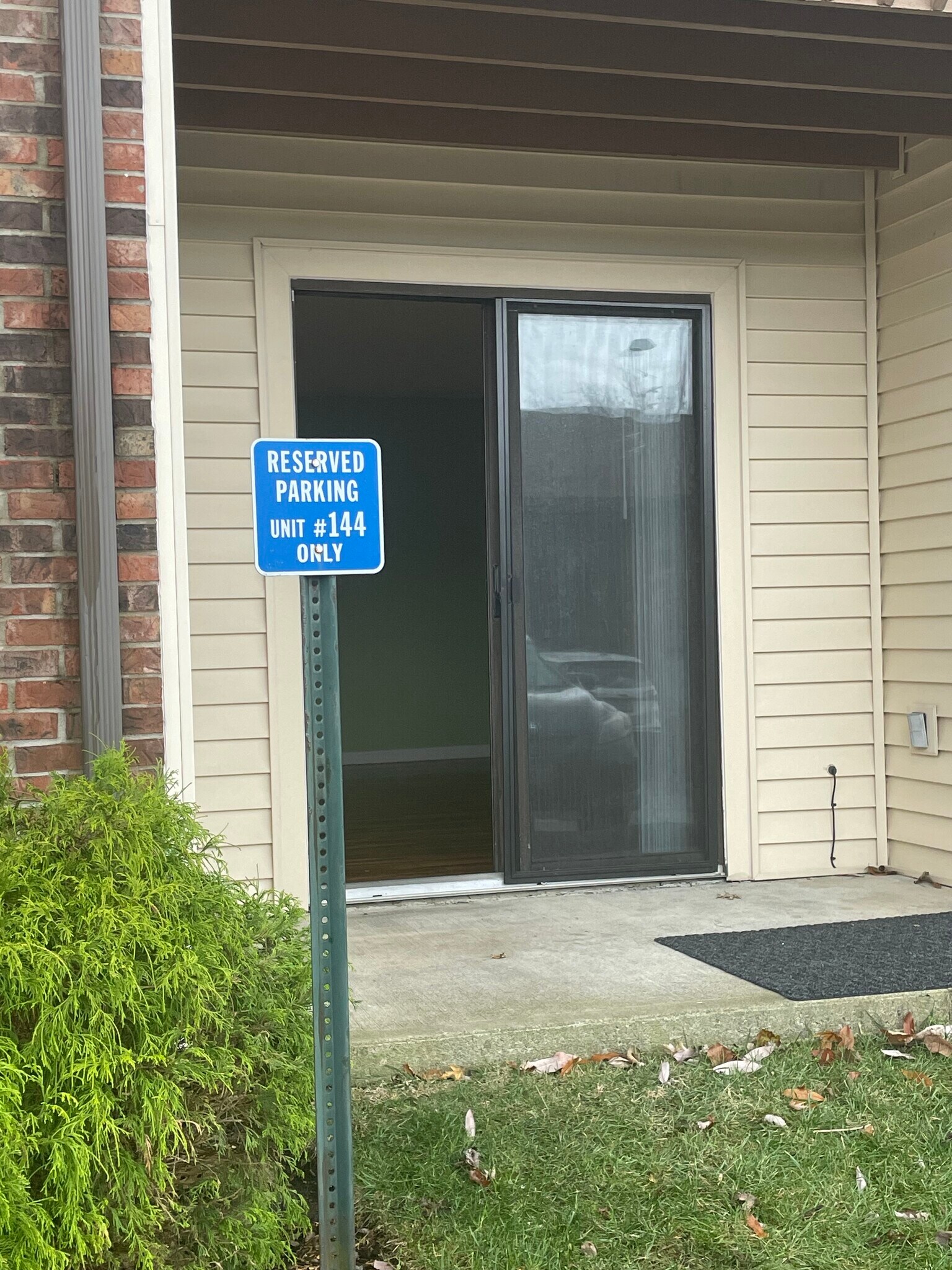 Building Photo - 20 Providence Dr