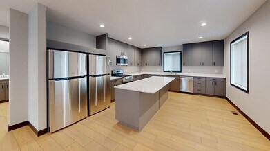 Building Photo - 2023 Build Single Family close to U of M C...