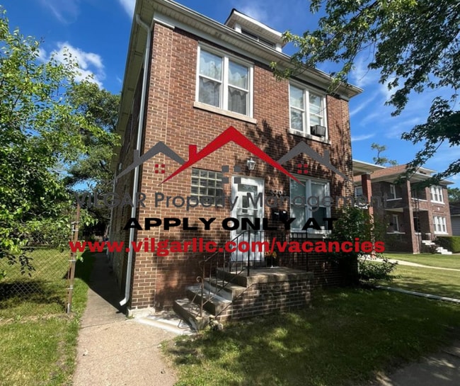 Building Photo - 3705 Adams St