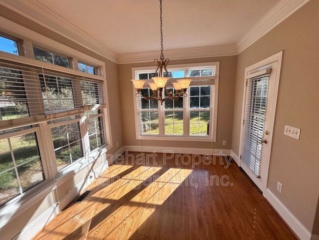 Building Photo - 1212 Auburndale Ln