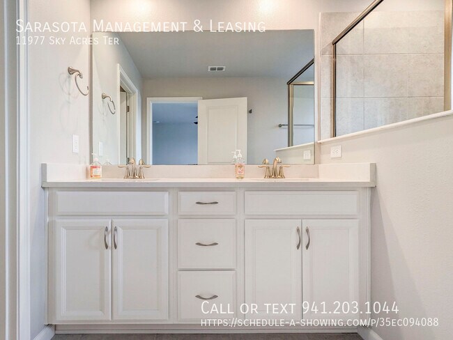 Building Photo - 11977 Sky Acrs Ter