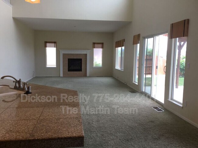 Building Photo - 3200 Cityview Terrace