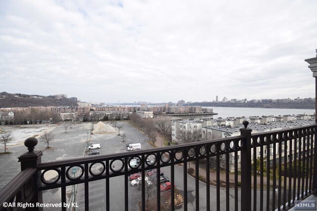 Building Photo - 3514 City Pl