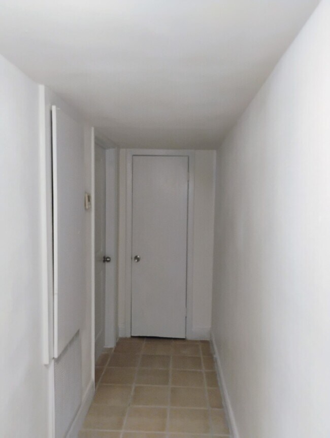 Building Photo - 3002 Market St