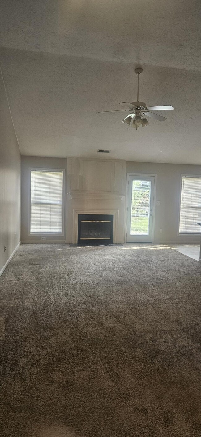 Building Photo - 1020 Bryce Point