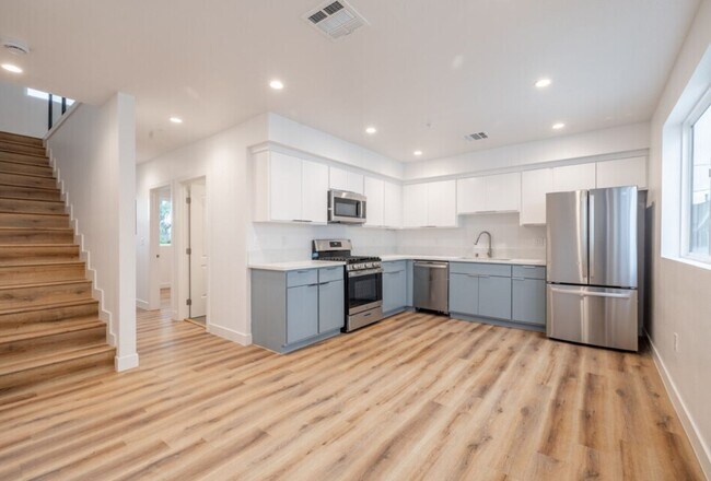 Interior Photo - Newly Constructed Luxury Townhomes! Apply Now or Miss Out!