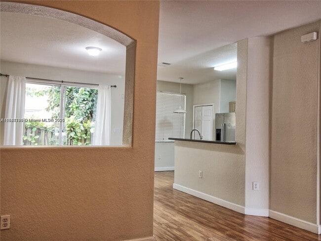 Building Photo - 8155 NW 108th Ave