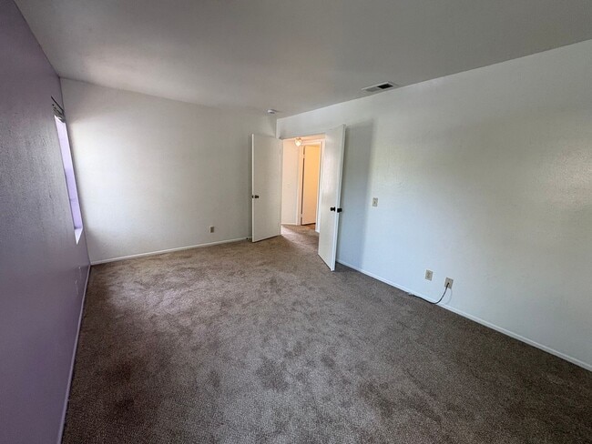 Building Photo - Beautiful 3 Bedroom Carmel Valley Townhome Near Del Mar Beaches & Top-Rated Schools