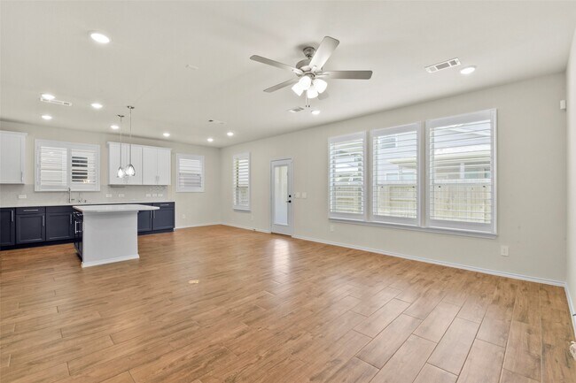 Building Photo - 4033 Starbright St