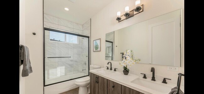 Building Photo - 7108 Dylan Ct