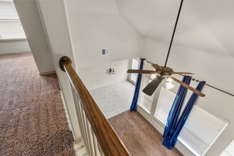 Building Photo - 2026 Argos Dr