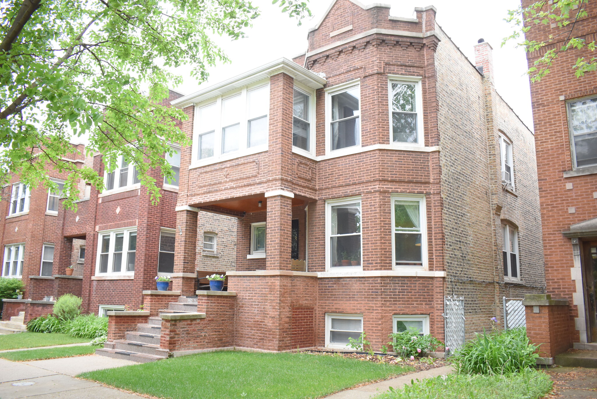 Building Photo - 3425 N Monticello Ave