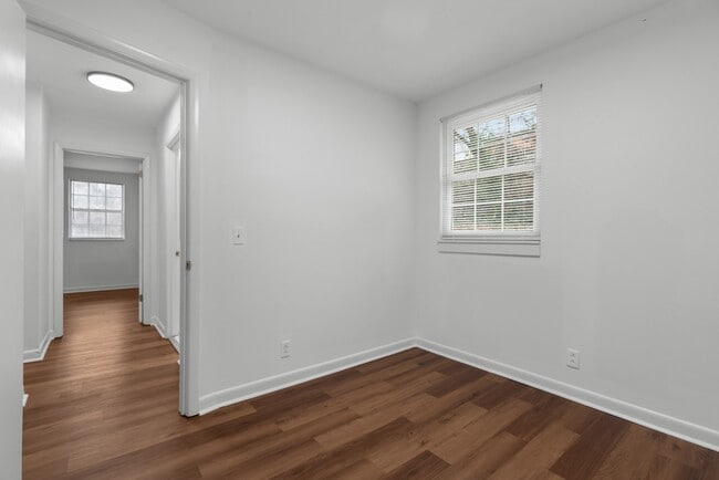 Building Photo - 612 Andrea Ct