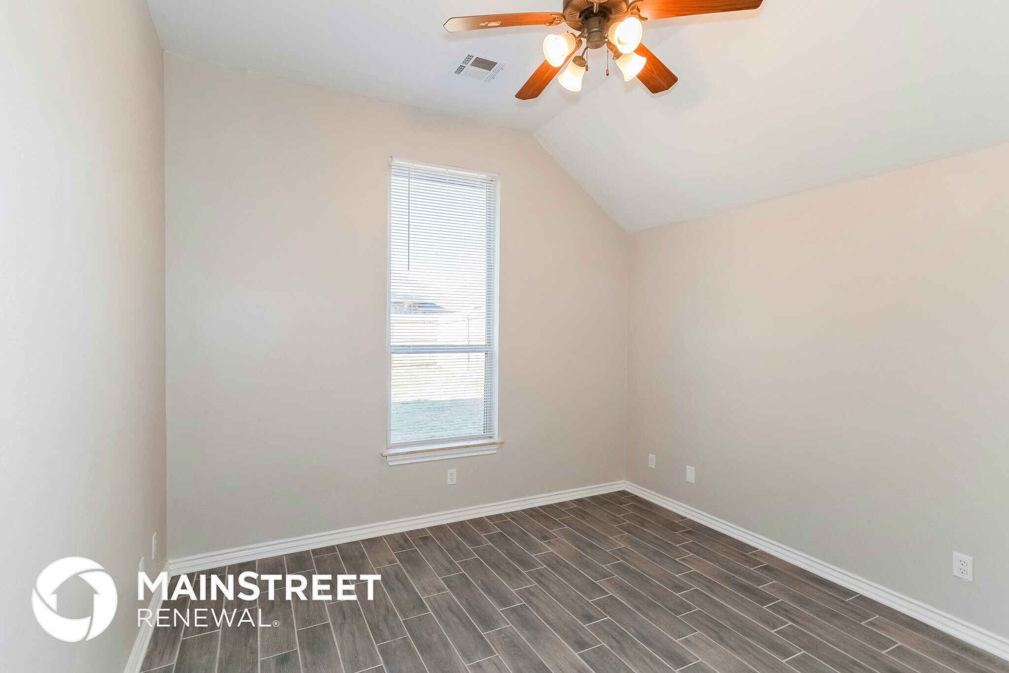 Building Photo - 4604 NW 162nd Ct