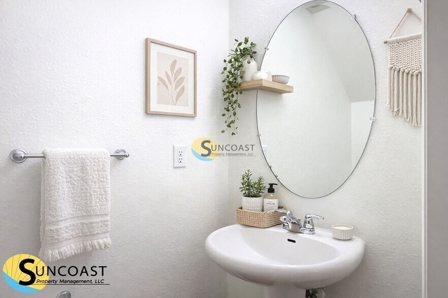 Building Photo - 3821 SW 43rd Ct