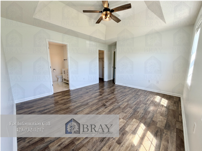 Building Photo - Updated spacious 4-Bedroom Near Boones Creek
