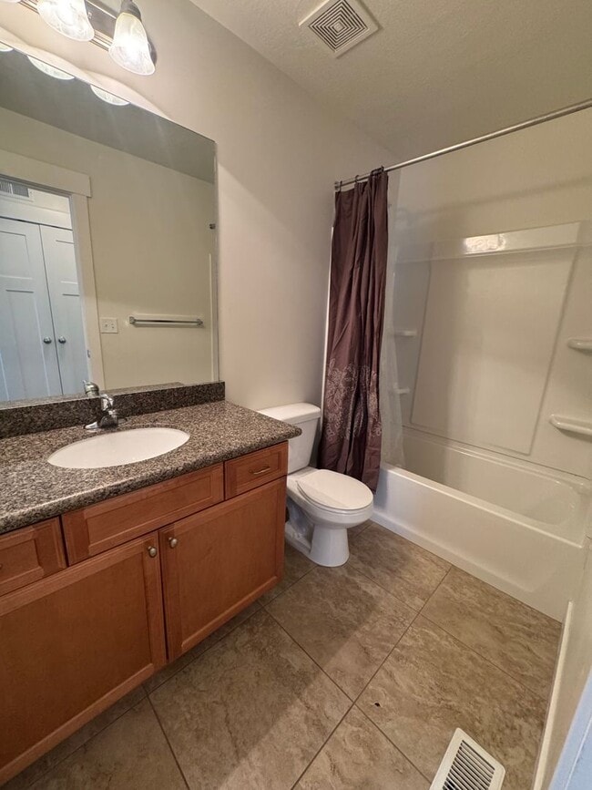 Building Photo - 12771 Park Rim Ct