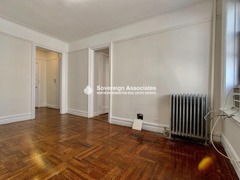 Building Photo - 21 Magaw Pl