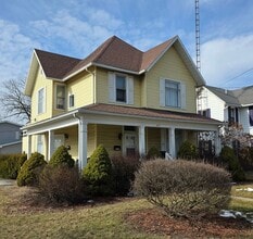 Building Photo - 650 S Main St