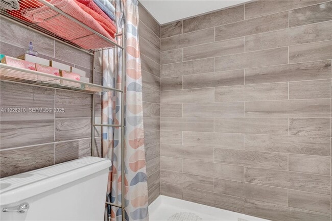 Building Photo - 3050 NW 42nd Ave