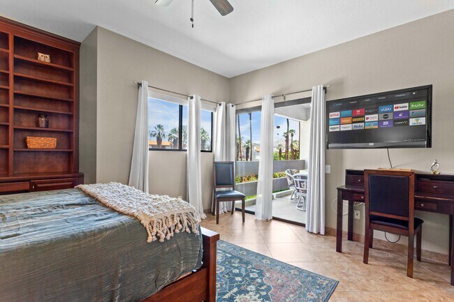 Building Photo - 255 S Avenida Caballeros