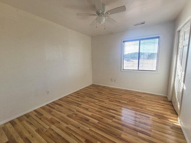 Building Photo - 13210 Townsend-Winona Rd