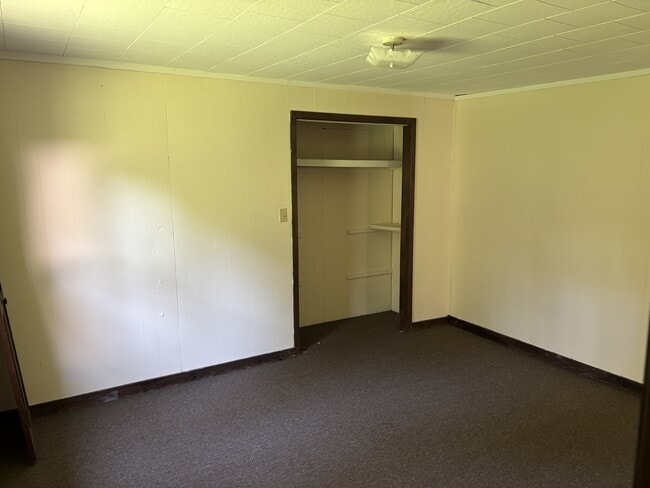 Building Photo - 2451 Glen Julia Rd