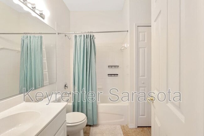 Building Photo - 4480 Streamside Ct