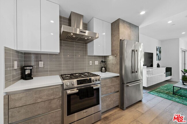 Building Photo - 7198 Formosa Fusion Ct