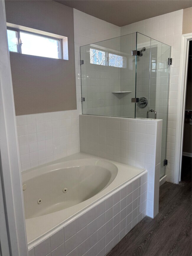 Building Photo - 16711 Jib Ct