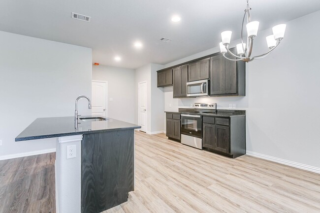 Building Photo - Modern Comfort Meets Prime Location – Your...