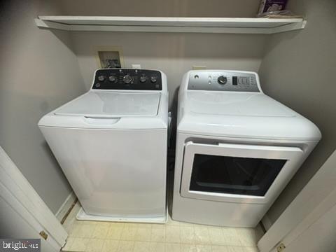 Building Photo - 5801 Winding Oaks Ct