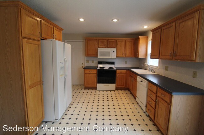 Building Photo - 2 br, 1 bath House - 6111 FLOYD