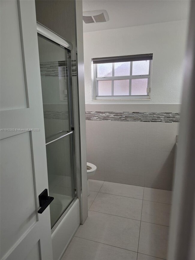 Building Photo - 8090 W 18th Ct