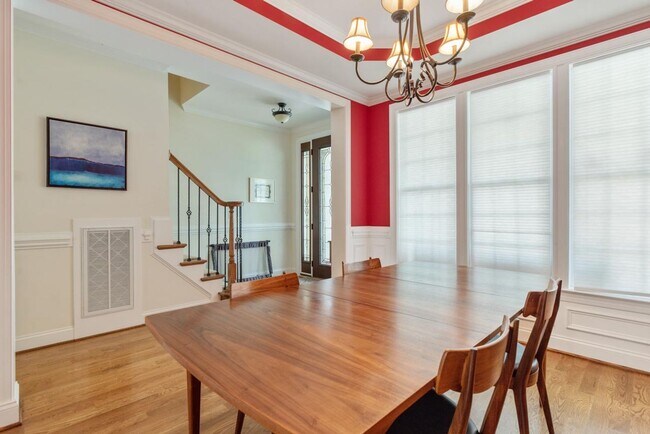 Building Photo - Gorgeous Wake Forest Home!