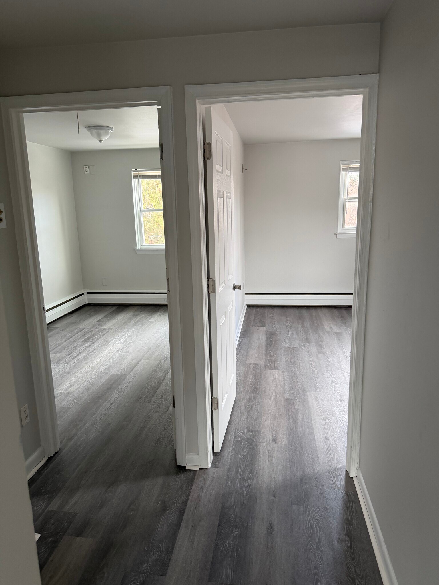 Building Photo - 126 4th Ave