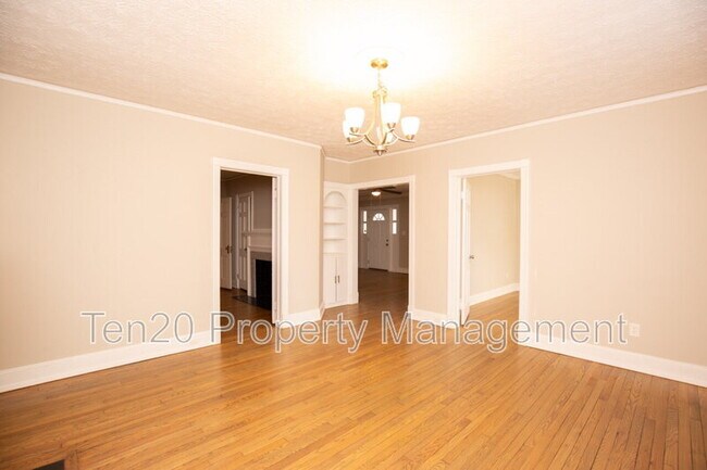 Building Photo - 3615 Phelts Dr