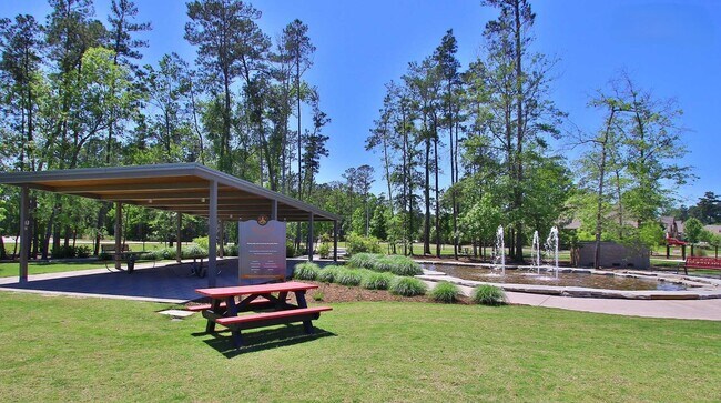 Building Photo - 211 Sierra Stream Ln