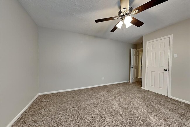 Building Photo - 18426 Big Cypress Dr