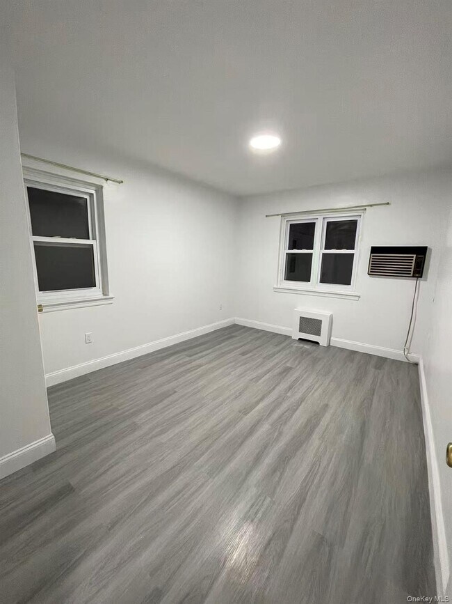 Building Photo - 198-01 56th Ave