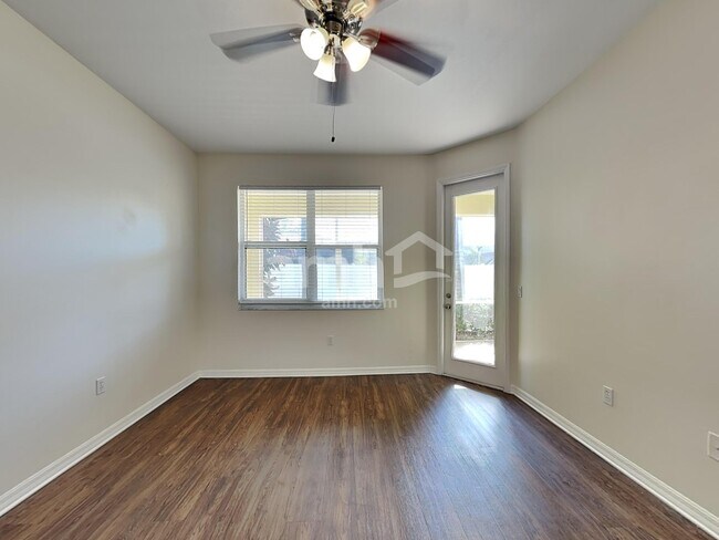 Building Photo - 6244 Macaw Glen