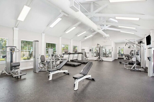 Building Photo - 800 Alexander Rd