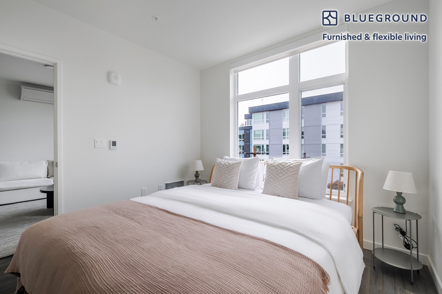 Building Photo - 1000 E Yesler Wy