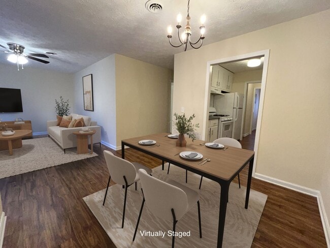 Building Photo - ST. ANDREWS CT - 101/103