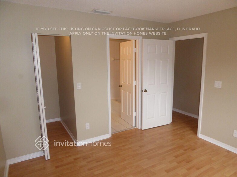 Building Photo - 10965 W Broward Blvd