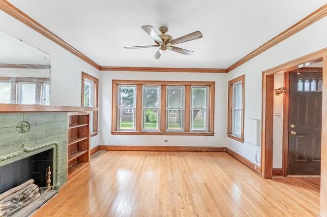 Building Photo - 1302 S 56th Ct