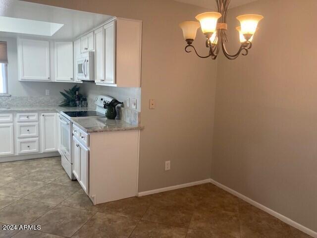 Building Photo - 25858 S New Town Dr
