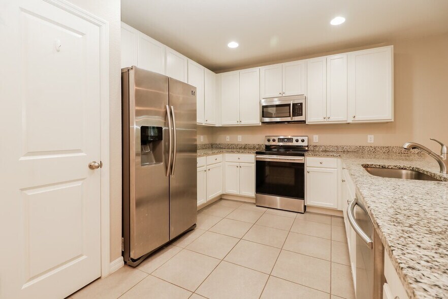 Building Photo - 1307 Banbridge Drive