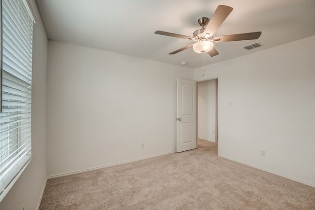 Floorplan - The Retreat at Honey Creek